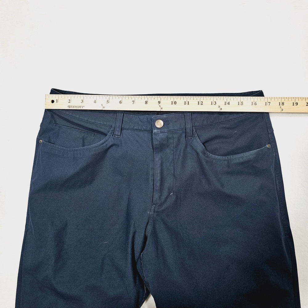 Lululemon ABC Pants Mens 34x31 Navy Blue Straight Technical Commuter Activewear - Picture 5 of 12